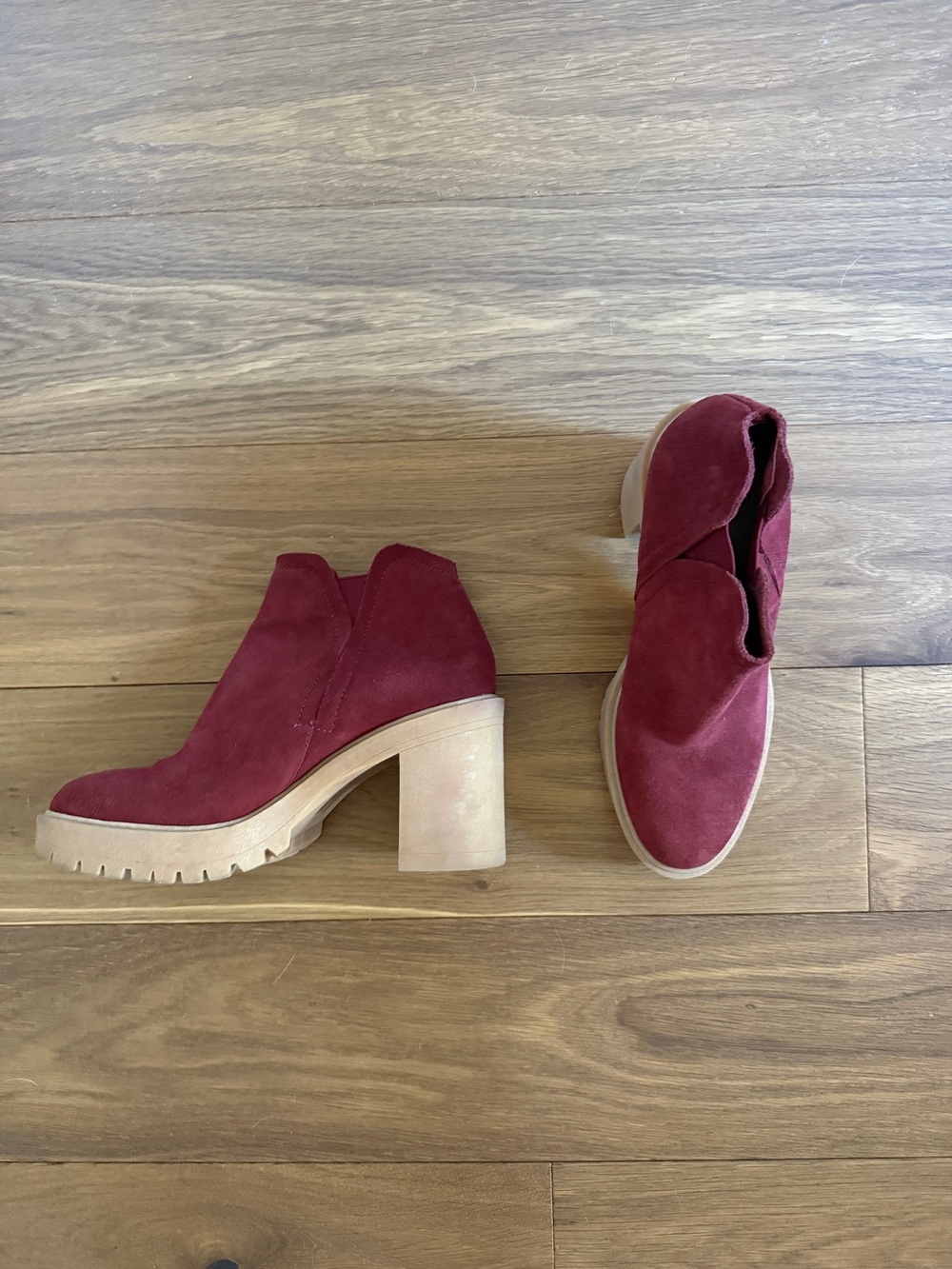 Dolce Vita Burgundy Suede Block Heel Ankle Boots